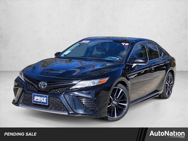 2019 Toyota Camry XSE FWD