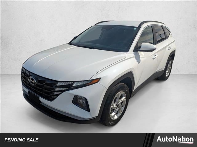 White Pearl 2024 Hyundai Tucson SEL AWD SUV / Crossover All-Wheel Drive Automatic