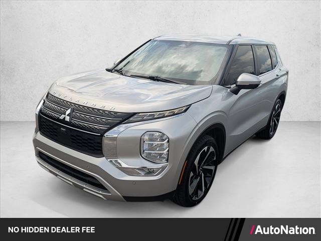Alloy Silver Metal 2022 Mitsubishi Outlander SUV / Crossover Front-Wheel Drive Automatic