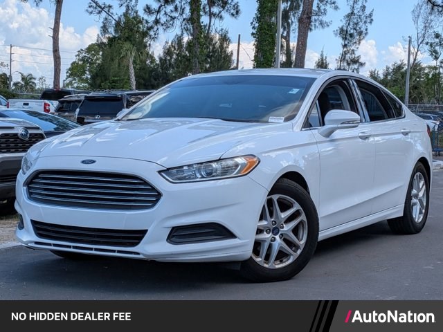 Oxford White 2016 Ford Fusion SE Sedan Front-Wheel Drive 6-Speed Automatic