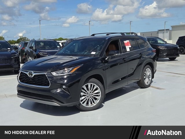 Midnight Black Metallic 2026 Toyota Highlander SUV / Crossover All-Wheel Drive Automatic