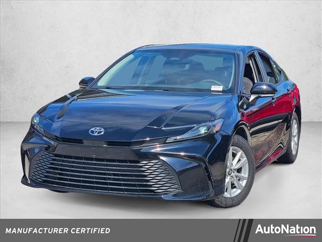 2025 Toyota Camry LE FWD