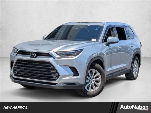 Celestial Silver Metallic 2024 Toyota Grand Highlander XLE FWD SUV / Crossover Front-Wheel Drive Automatic