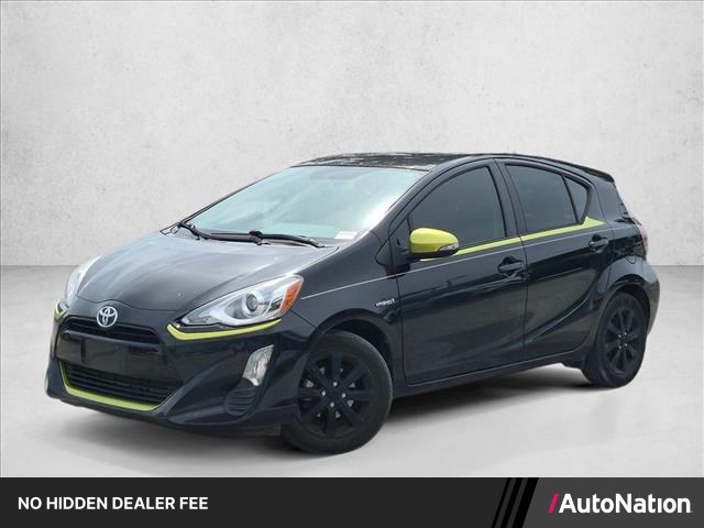 2016 Toyota Prius c Persona Special Edition