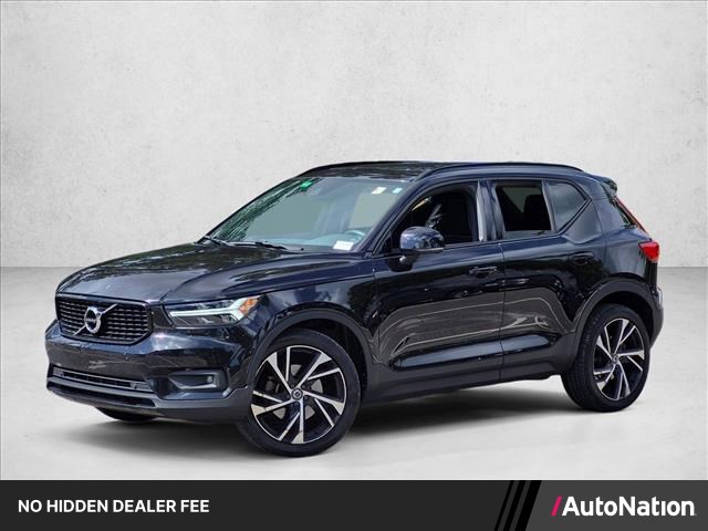  2020 Volvo XC40 T5 R-Design AWD   
