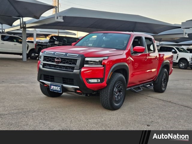 2025 Nissan Frontier PRO-4X Crew Cab 4WD