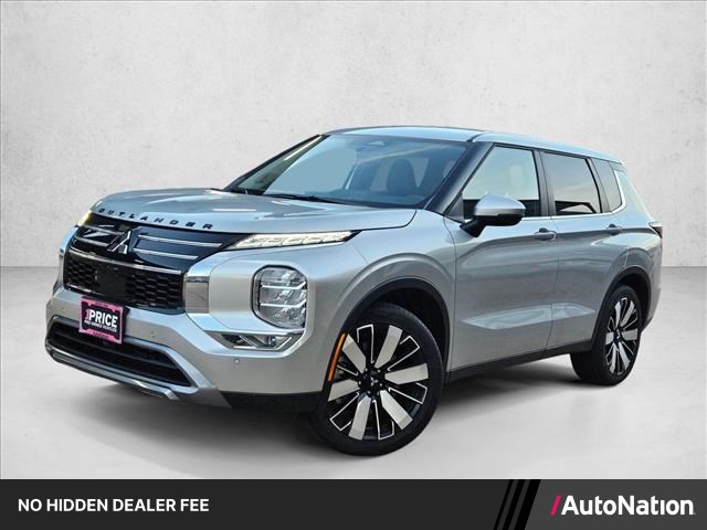 Silver/Gray 2026 Mitsubishi Outlander SUV / Crossover Front-Wheel Drive Automatic