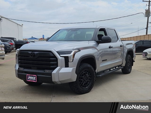 Celestial Silver Metallic 2025 Toyota Tundra SR5 CrewMax Cab 4WD Pickup Truck Four-Wheel Drive Automatic