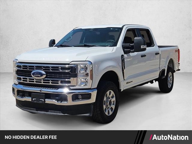 Oxford White 2024 Ford F-250 Super Duty Pickup Truck Four-Wheel Drive Automatic