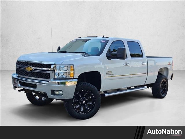 2014 Chevrolet Silverado 2500HD LT Crew Cab 4WD