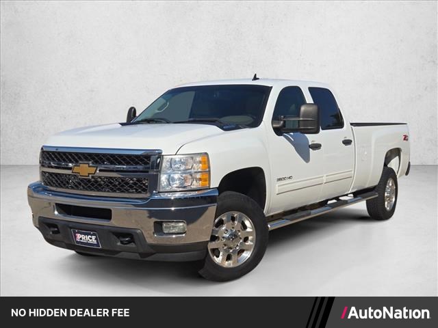 Summit White 2013 Chevrolet Silverado 3500HD Pickup Truck Four-Wheel Drive 6-Speed Automatic