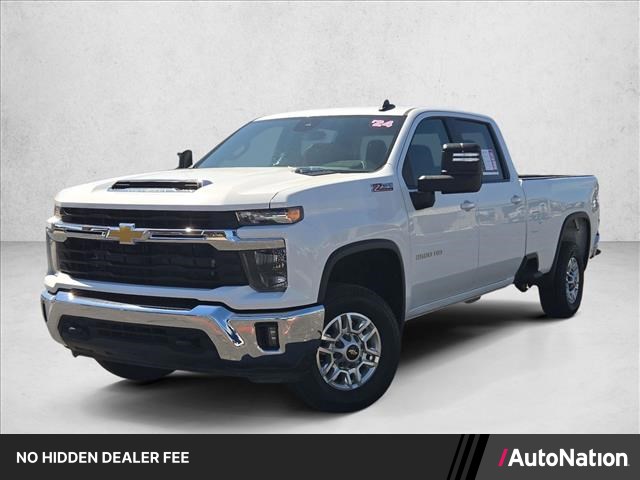 Summit White 2024 Chevrolet Silverado 2500HD Pickup Truck Four-Wheel Drive Automatic