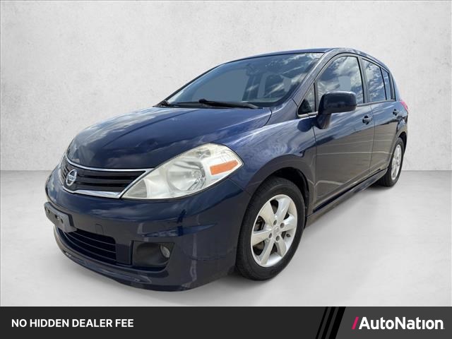2012 Nissan Versa 1.8 SL Hatchback