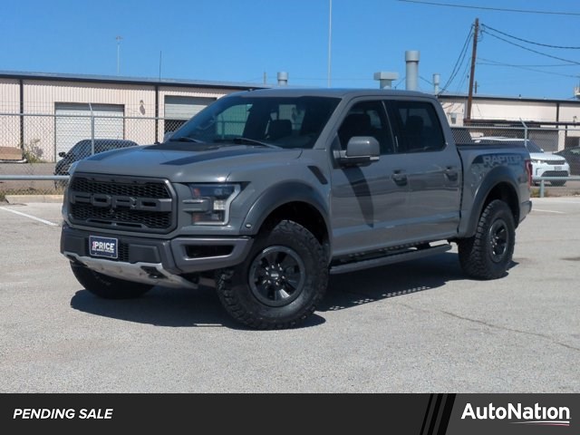 2018 Ford F-150 Raptor SuperCrew 4WD