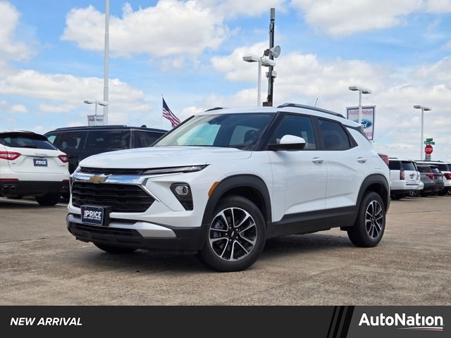 Summit White 2025 Chevrolet Trailblazer LT AWD SUV / Crossover Four-Wheel Drive 9-Speed Automatic