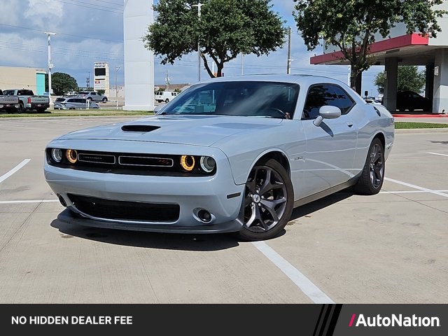 Smoke Show 2021 Dodge Challenger Coupe Rear-Wheel Drive 8-Speed Automatic