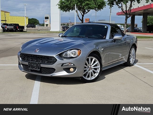 Grigio Moda Meteor 2017 FIAT 124 Spider Lusso RWD Convertible Rear-Wheel Drive 6-Speed Manual