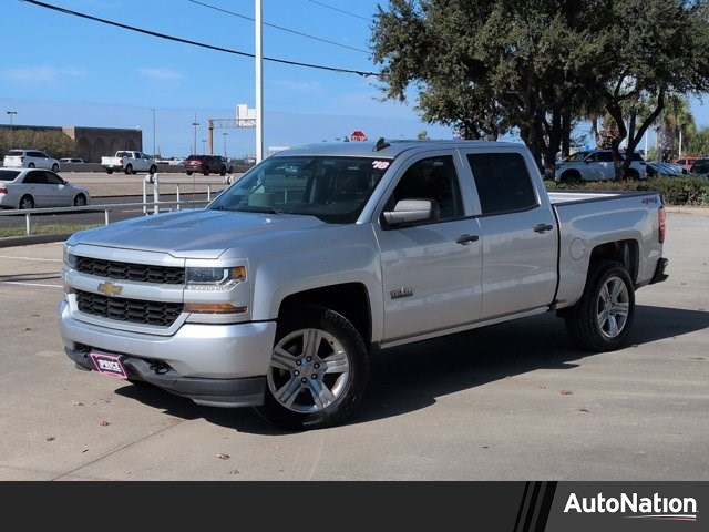 2018 Chevrolet Silverado 1500 Custom Crew Cab 4WD