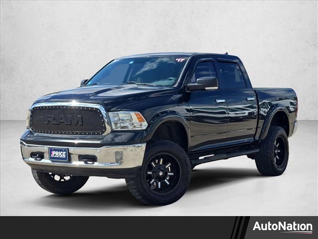 2017 RAM 1500 Lone Star Crew Cab 4WD