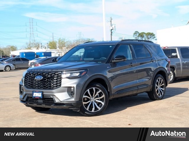 2025 Ford Explorer ST-Line AWD