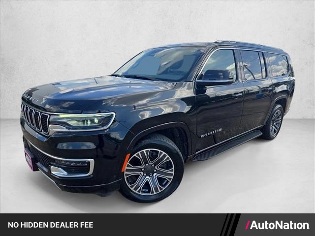 Diamond Black Crystal Pearlcoat 2023 Jeep Wagoneer L Series II 4WD SUV / Crossover Four-Wheel Drive 8-Speed Automatic