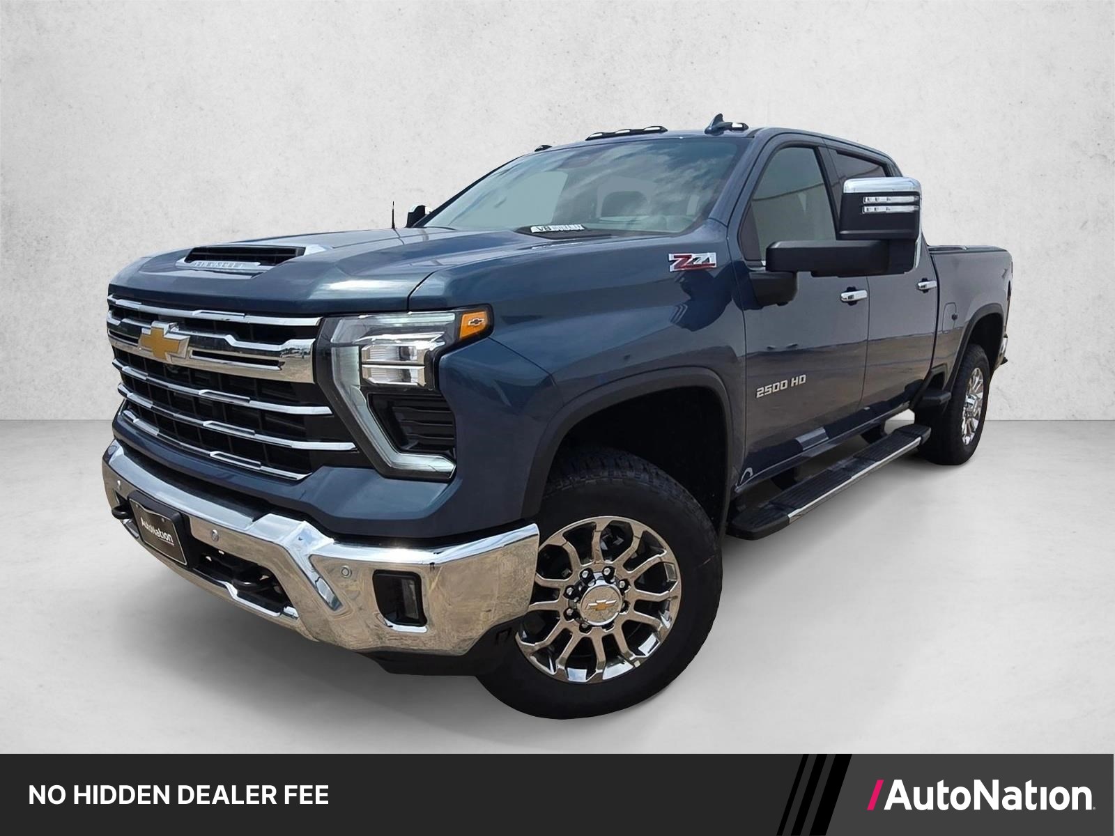 Lakeshore Blue Metallic 2026 Chevrolet Silverado 2500HD Pickup Truck Four-Wheel Drive Automatic