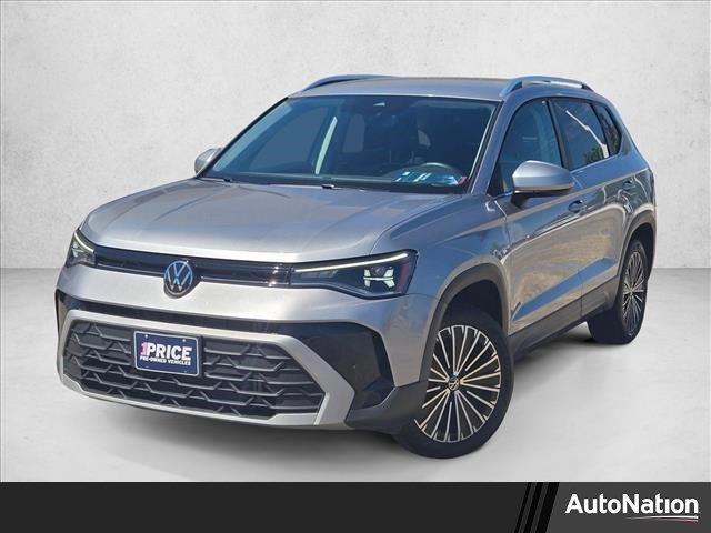 Silver 2025 Volkswagen Taos SE FWD SUV / Crossover Front-Wheel Drive 8-Speed Automatic
