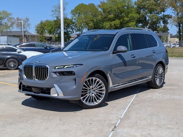 2023 BMW X7 xDrive40i AWD