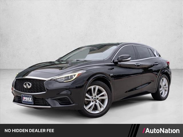 2017 INFINITI QX30