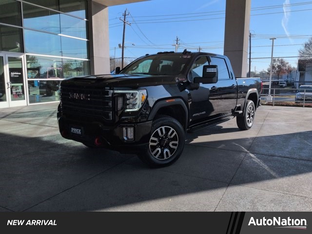 2022 GMC Sierra 2500HD AT4 Crew Cab 4WD