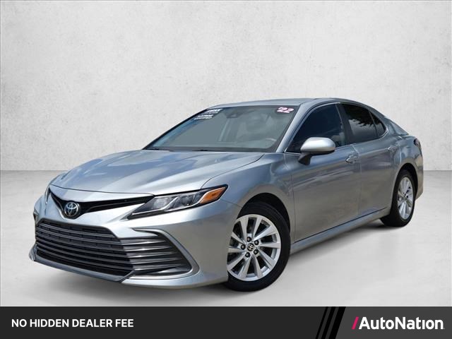 Celestial Silver Metallic 2022 Toyota Camry LE FWD Sedan Front-Wheel Drive Automatic