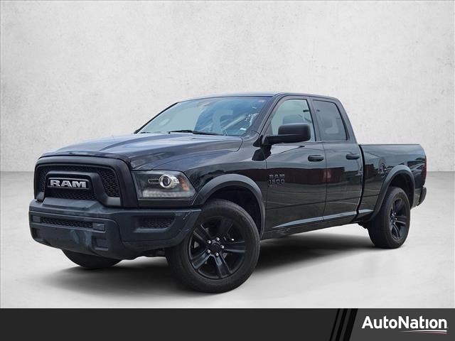 2022 RAM 1500 Classic Warlock Quad Cab 4WD Negro (Diamond Black Crystal Pearlcoat) Camioneta Todo terreno 8 velocidades Automática