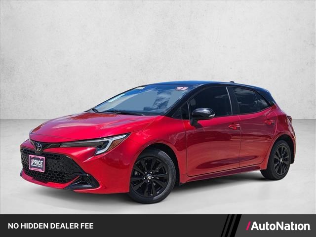 2025 Toyota Corolla Hatchback SE FWD