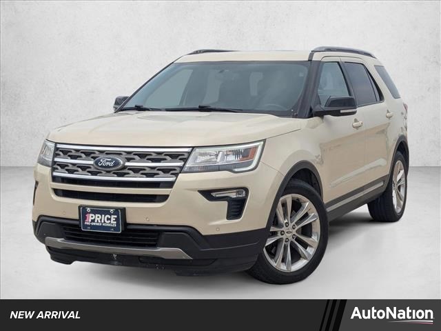 Gray (Platinum Dune Metallic Tri-Coat) 2018 Ford Explorer XLT SUV / Crossover Front-Wheel Drive 6-Speed Automatic