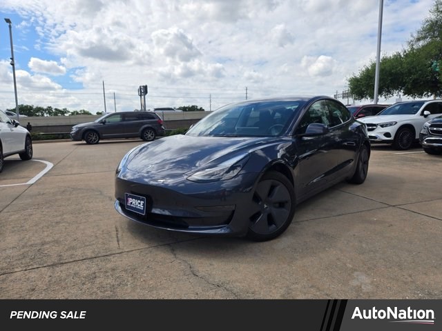 Silver/Gray 2023 Tesla Model 3 RWD Sedan Rear-Wheel Drive Automatic