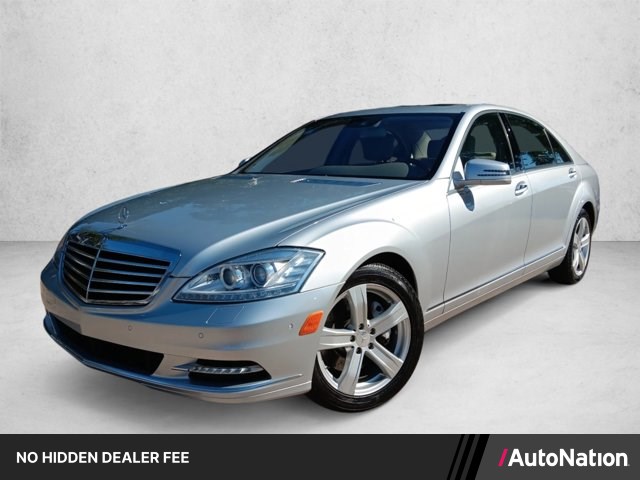 Iridium Silver Metal 2013 Mercedes-Benz S-Class Sedan Rear-Wheel Drive Automatic