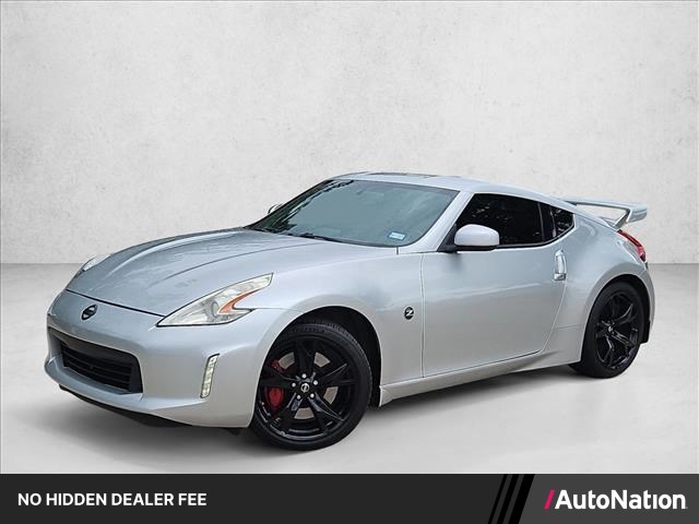 Brilliant Silver Metallic 2013 Nissan 370Z Coupe Rear-Wheel Drive Automatic