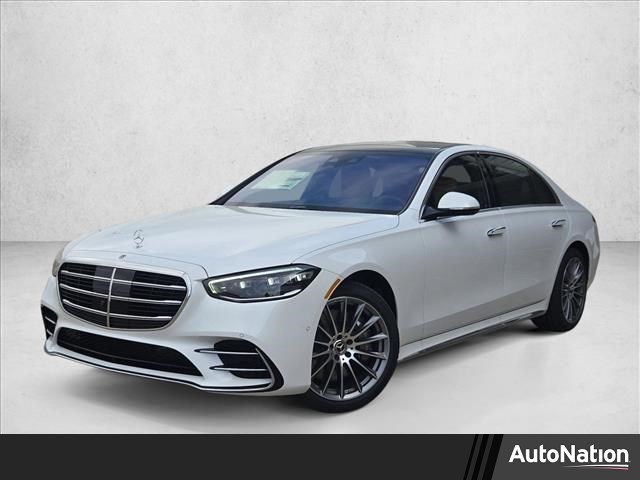 Manufaktur Moonlight White Metallic 2026 Mercedes-Benz S-Class S 580 4MATIC Sedan All-Wheel Drive Automatic