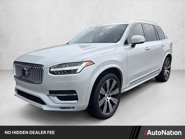 Crystal White Metallic 2023 Volvo XC90 B6 Ultimate Bright Theme 7-Passenger AWD SUV / Crossover All-Wheel Drive Automatic