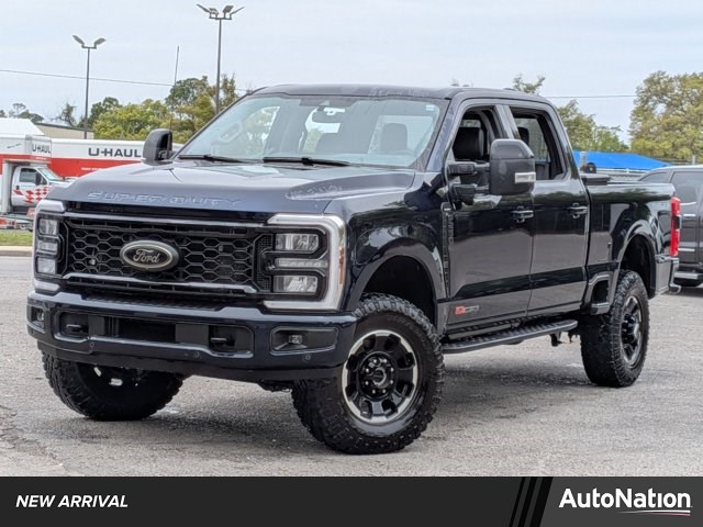 2025 Ford F-250 Super Duty Lariat Crew Cab 4WD