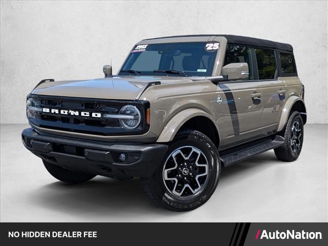 Marsh Gray 2025 Ford Bronco Outer Banks 4-Door 4WD SUV / Crossover Four-Wheel Drive Automatic