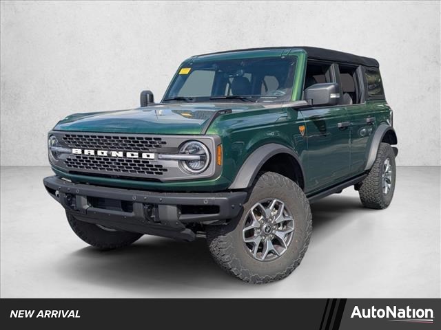 Eruption Green Metallic 2024 Ford Bronco Badlands 4-Door 4WD SUV / Crossover Four-Wheel Drive 7-Speed Manual