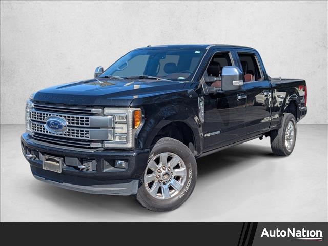 2017 Ford F-250 Super Duty Platinum Crew Cab 4WD