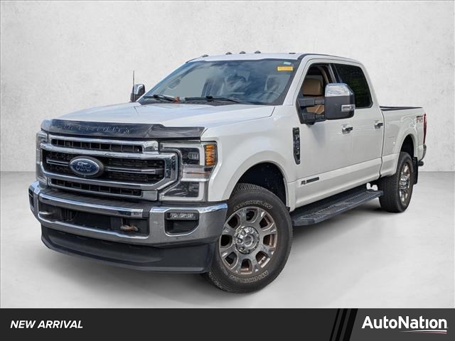 Star White Metallic Tri-Coat 2022 Ford F-250 Super Duty Lariat Crew Cab 4WD Pickup Truck Four-Wheel Drive Automatic
