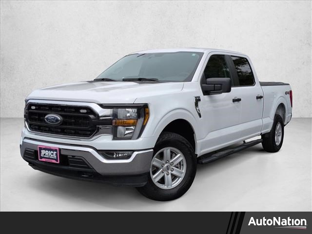 Oxford White 2023 Ford F-150 XLT SuperCrew 4WD Pickup Truck Four-Wheel Drive Automatic