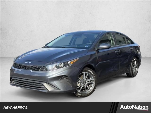 2024 Kia Forte LXS FWD