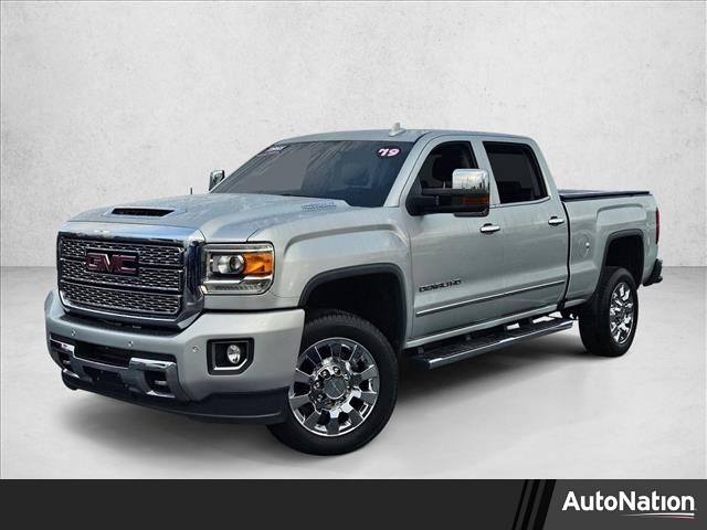 2019 GMC Sierra 2500HD Denali Crew Cab 4WD