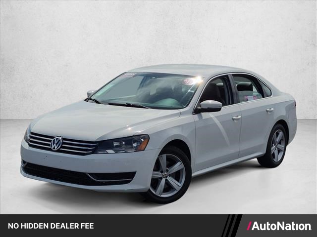 White 2013 Volkswagen Passat Sedan Front-Wheel Drive Automatic