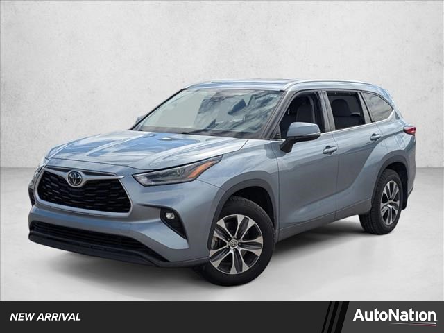 2021 Toyota Highlander XLE AWD