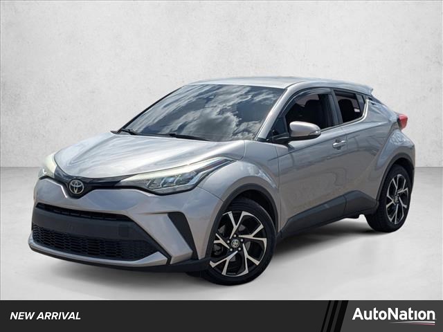 Silver Knockout Metallic 2020 Toyota C-HR XLE FWD SUV / Crossover Front-Wheel Drive Automatic